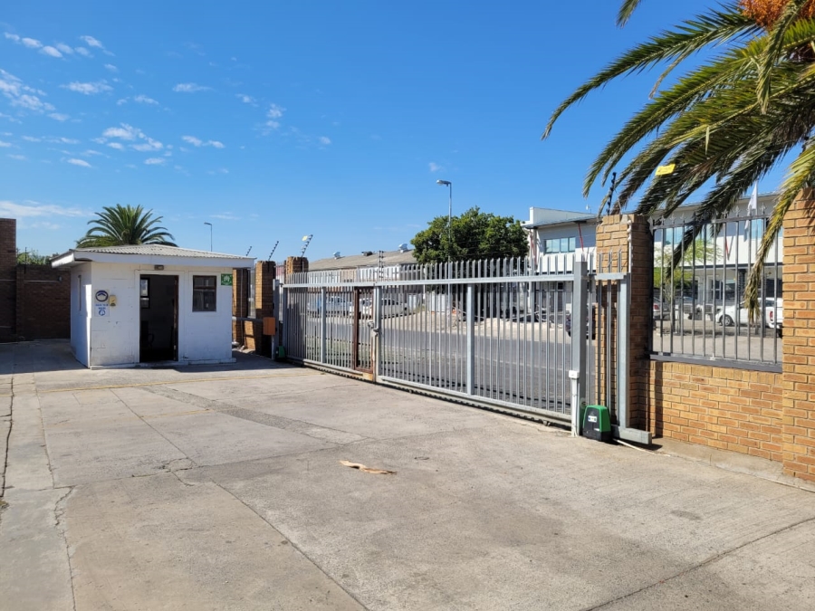 To Let Commercial Property for Rent in Montague Gardens Western Cape